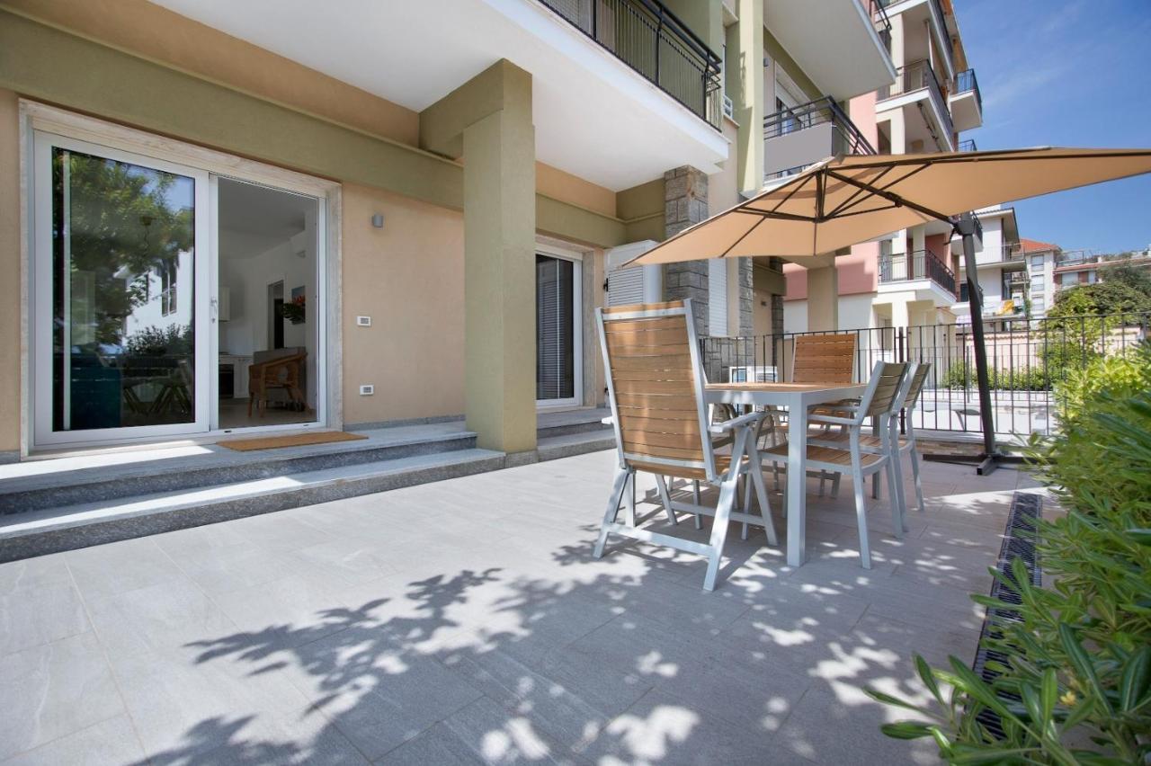 Italianway - Cristoforo Colombo 12 Appartement San Bartolomeo Al Mare Buitenkant foto