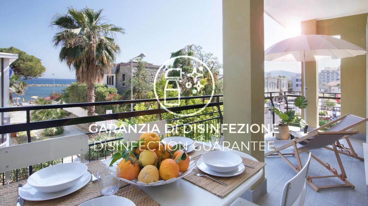Italianway - Cristoforo Colombo 12 Appartement San Bartolomeo Al Mare Buitenkant foto